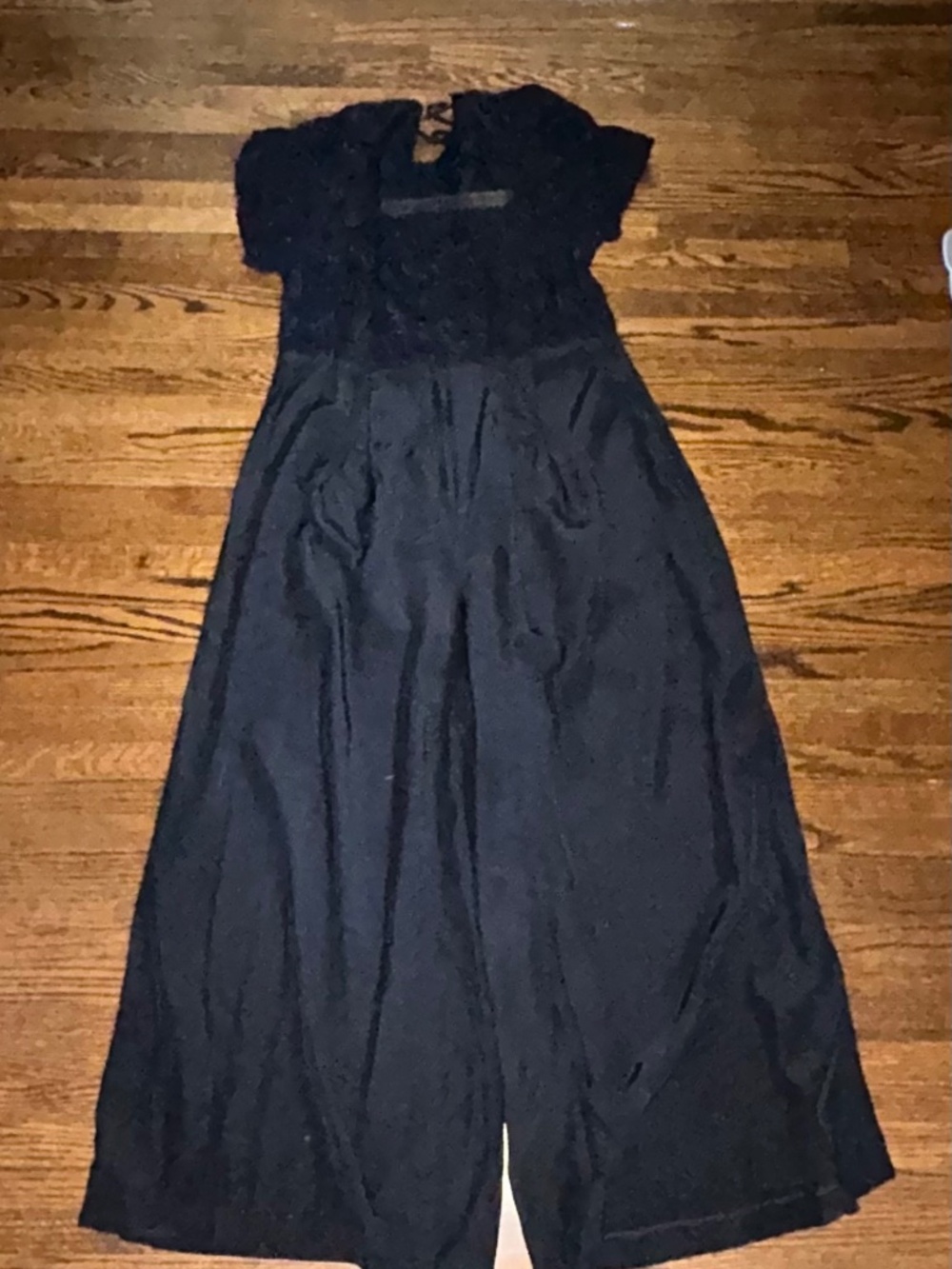 Jumpsuit or jumper size 9/10 semi formal black wide leg short